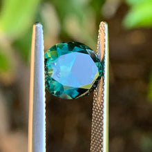 4.4ct Teal Sapphire, Oval
