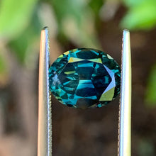 4.4ct Teal Sapphire, Oval