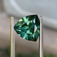 4.56ct Green Sapphire, Trillion