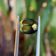 4.65ct Parti Sapphire, Cushion