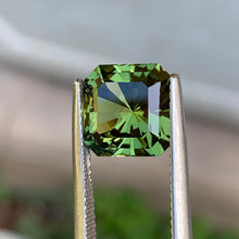 5.25ct Green Sapphire, Octagon