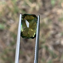 5.2ct Green Sapphire Rectangular