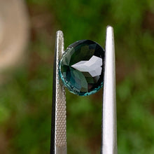 5.3ct Teal Sapphire, Round