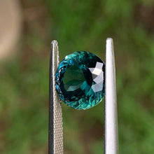 5.3ct Teal Sapphire, Round