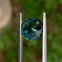 5.3ct Teal Sapphire, Round