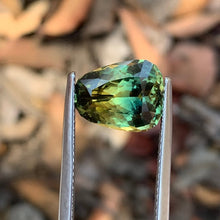 5.4ct Parti Sapphire Egg