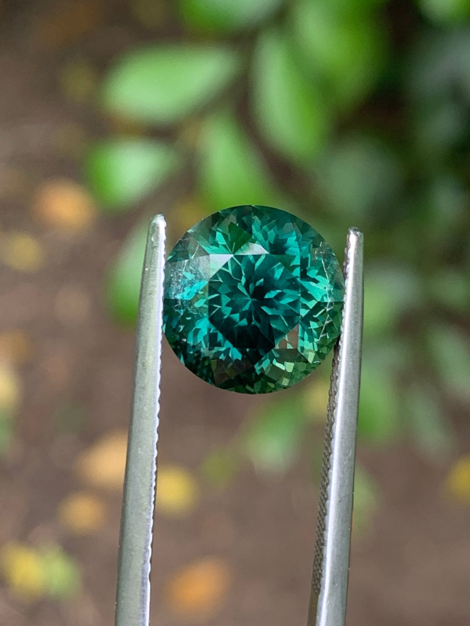 6.93ct Green Sapphire Round