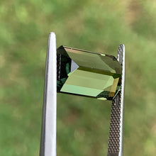 8.99ct Green Sapphire, Emerald Shape