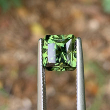4.9ct Green Sapphire, Radiant