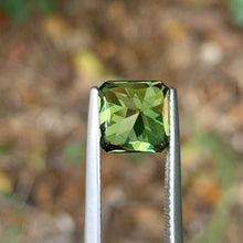 4.9ct Green Sapphire, Radiant