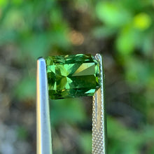 3.98ct Green Sapphire, Rectangular