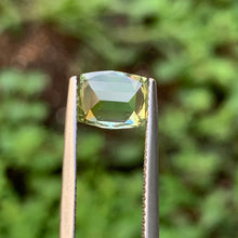 2.74ct Yellow/Mint Parti Sapphire, Rectangular