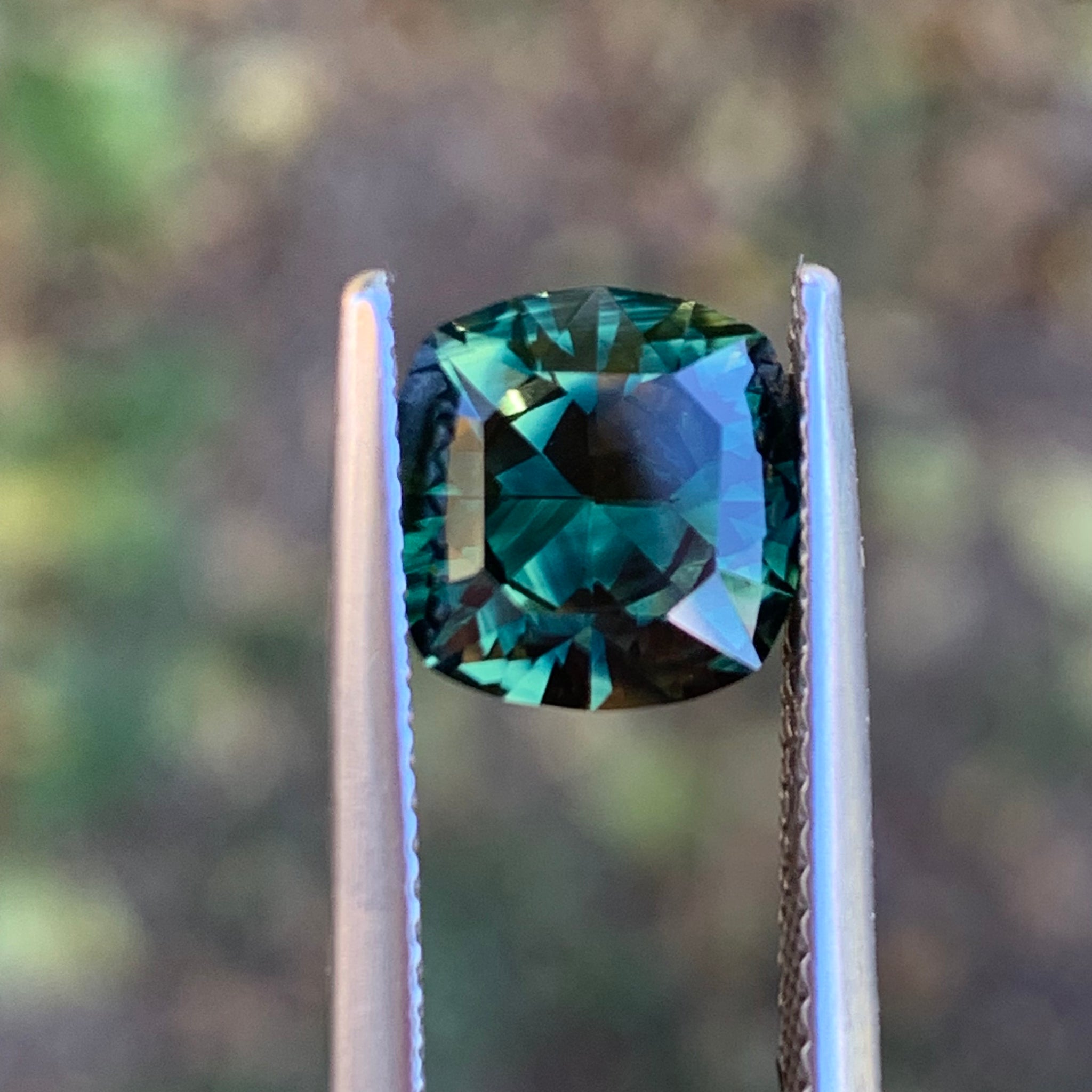 2.93ct Parti Sapphire, Cushion