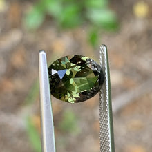 4.1ct Chartreuse Green Australian Sapphire, Oval