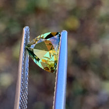 1.46ct Parti Sapphire, Trillion