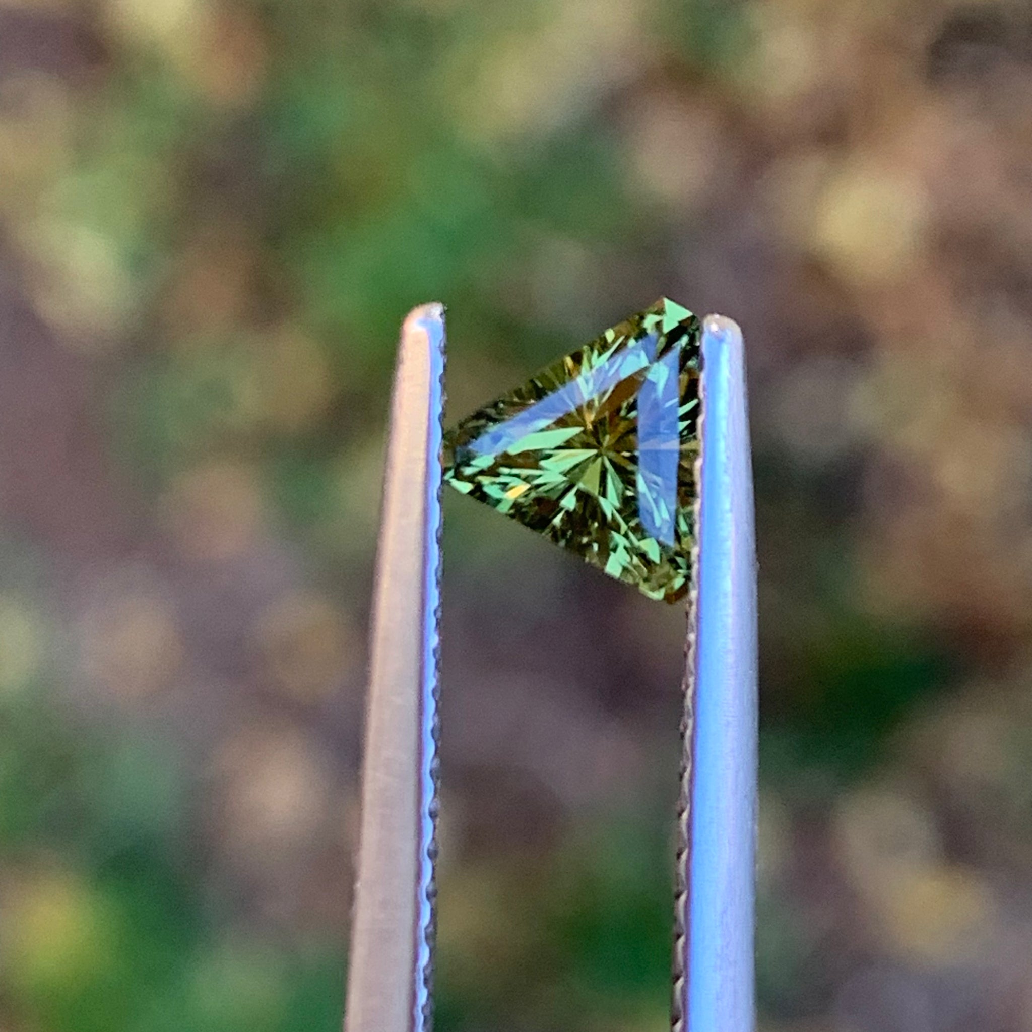 0.75ct Yellow Sapphire, Blocky Trillion