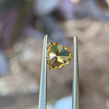 1.07ct Yellow Australian Sapphire, Trillion