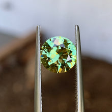 2.25ct Green Asutralian Sapphire, Round