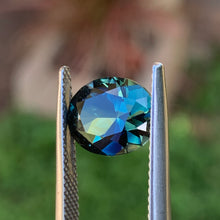 3.92ct Parti Sapphire, Oval