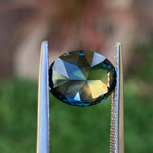 3.92ct Parti Sapphire, Oval