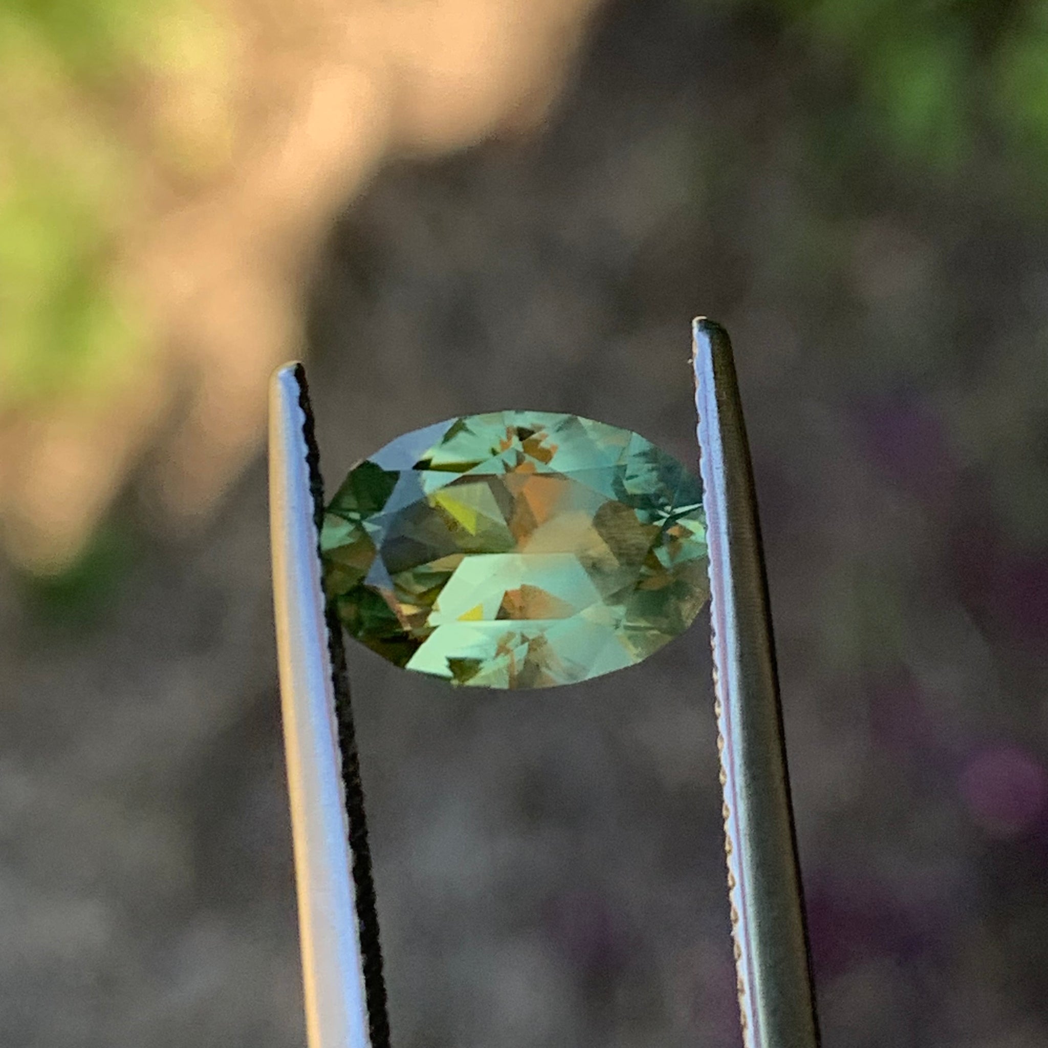 2.53ct Green Sapphire, Oval