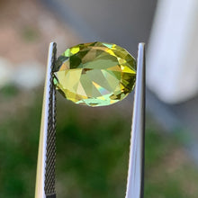4.18ct Light Green Australian Sapphire, Oval