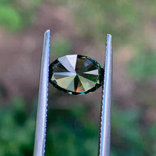 2.2ct Green Sapphire, Oval