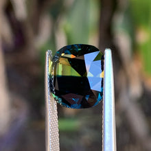 9.53ct Parti Sapphire, Cushion