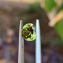 1.95ct Green Sapphire, Round