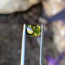 1.58ct Yellow Parti Australian Sapphire, Oval