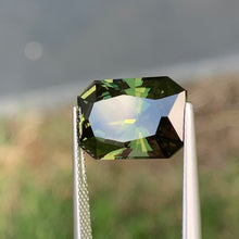 9.55ct Chartreuse Green Australian Sapphire, Emerald Shape