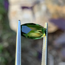 3.99ct Green Sapphire, Baguette Shape