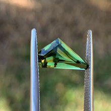 3.05ct Green Sapphire, Freeform