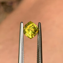 1.52ct Golden Yellow, Cushion