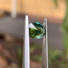 2.42ct Parti Sapphire, Oval