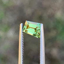 1.04ct Green Sapphire, Freeform