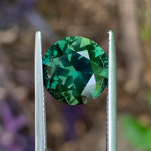 8.04ct Green Sapphire, Round