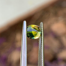 1.69ct Yellow/Green Sapphire, Oval