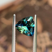 3.02ct Parti Australian Sapphire, Trillion