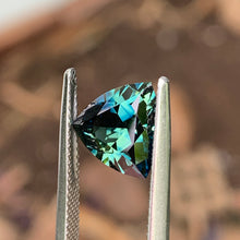 3.02ct Parti Australian Sapphire, Trillion