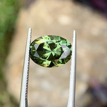 4.58ct Green Australian Sapphire, Oval