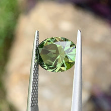 4.58ct Green Australian Sapphire, Oval