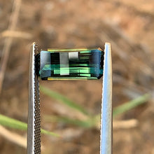 3.22ct Green Sapphire, Baguette