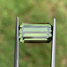 8.99ct Green Sapphire, Emerald Shape