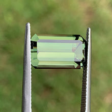 8.99ct Green Sapphire, Emerald Shape