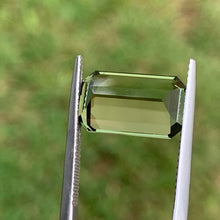 8.99ct Green Sapphire, Emerald Shape