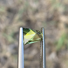 1.81ct Parti Bi Color Wattle Australian Sapphire, Kite Shape