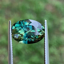 6.33ct Parti Sapphire, Oval