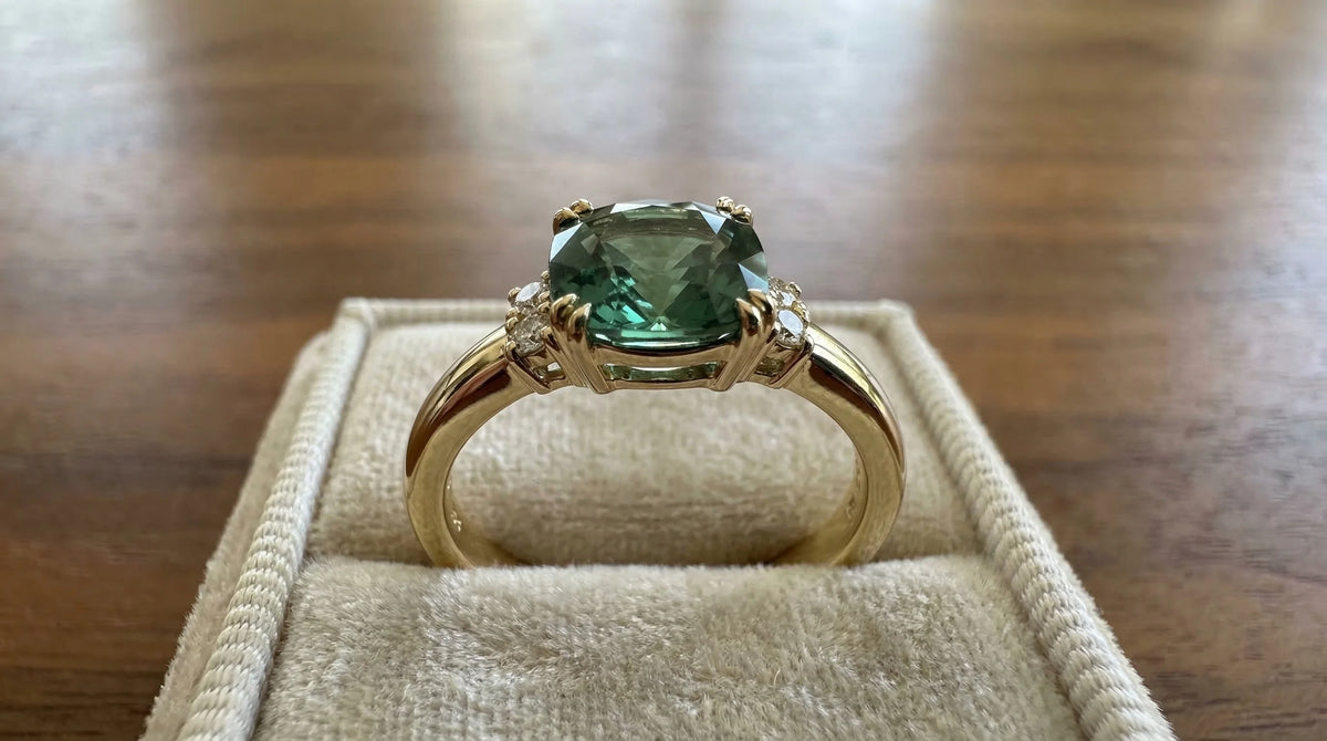 Green sapphire ring