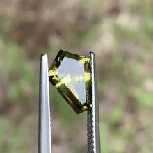 3.0ct Chartreuse Sapphire, Coffin Shape